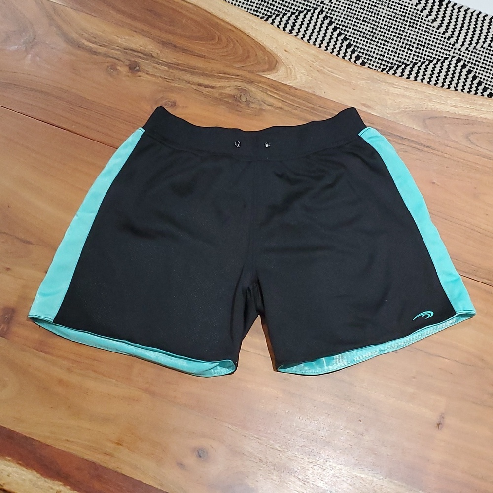 Matrix- Double lined breathable athletic shorts- Size M (Fits like Small)